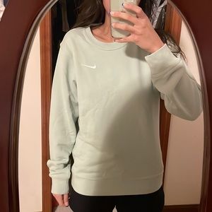 Nike crewneck